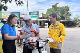 Lâm Đồng: Đồng loạt ra quân tuyên truyền vận động người dân tham gia BHXH tự nguyện, BHYT hộ gia đình