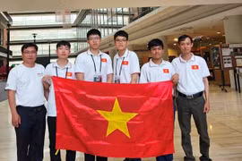 Việt Nam giành Huy chương Vàng tại Kỳ thi Olympic Tin học quốc tế