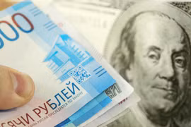 Nga không dùng USD trong giao dịch thương mại