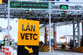 VETC lên tiếng về thông tin dừng nạp tiền vào tài khoản giao thông