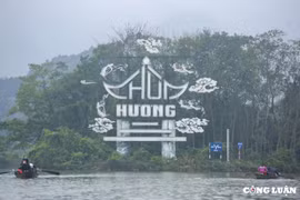Không để biến tướng tín ngưỡng tại lễ hội thành dịch vụ mang tính trục lợi