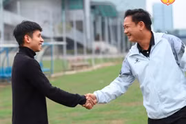 AFF Cup 2022 khép lại, Hồng Duy gia nhập CLB mới