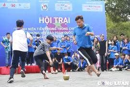 Sôi nổi các trò chơi tại Hội trại thanh niên Hội báo toàn quốc 2023