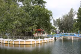 Du lịch Sóc Trăng cất cánh
