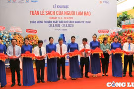 Khai mạc “Tuần lễ sách của người làm báo” tại TP HCM