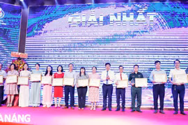 Đà Nẵng trao Giải Báo chí thành phố năm 2022 cho 35 tác phẩm xuất sắc