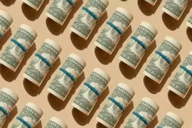 Tỷ giá USD/VND có thể đạt 26.000 đồng, lãi suất nguy cơ tăng trở lại