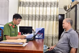 Thừa Thiên Huế: Bắt khẩn cấp đối tượng đâm trọng thương chủ tịch phường