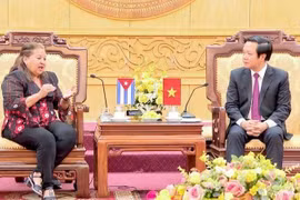 Lãnh đạo tỉnh Ninh Bình tiếp xã giao Tổng Thư ký Hội Liên hiệp Phụ nữ Cuba