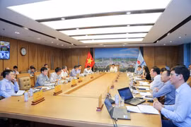 Petrovietnam tập trung tháo gỡ các "nút thắt" trong công tác đầu tư