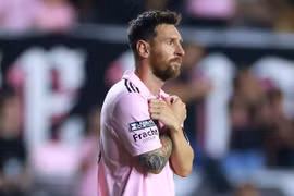 Lập cú đúp, Messi ăn mừng như Black Panther ở trận thắng của Inter Miami