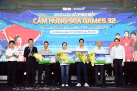 Báo Tuổi Trẻ trao thưởng cho độc giả có bài viết về cuộc thi "SEA Games trong mắt tôi"