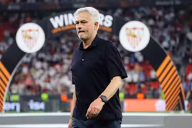 Mourinho từ chối trở thành huấn luyện viên hưởng lương cao nhất giới