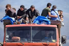 Hơn 100.000 người Nagorno-Karabakh chạy sang Armenia: 'Tắc nghẽn, đói và kiệt sức'