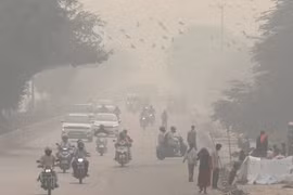 New Delhi lên kế hoạch tạo mưa để giải quyết khói bụi 'nguy hiểm'