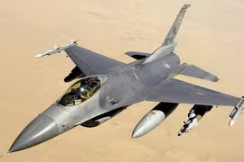 Mỹ tấn công các mục tiêu ở Syria, phiến quân Houthi ở Yemen tiếp tục tham chiến
