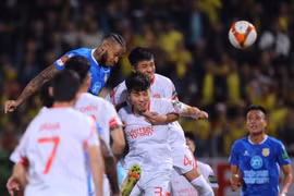 Hòa Viettel, Nam Định FC lỡ hẹn với ngôi đầu bảng V.League 2023