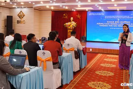 Nâng cao năng lực cho cán bộ thông tin và truyền thông