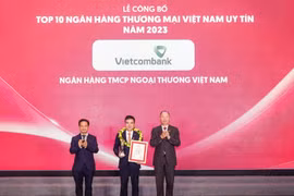 Vietcombank được bình chọn là ngân hàng uy tín nhất, công ty đại chúng uy tín và hiệu quả nhất Việt Nam