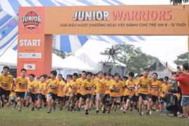 Hà Nội: Hàng nghìn "chiến binh nhí" tham dự giải chạy vượt chướng ngại vật Junior Warriors