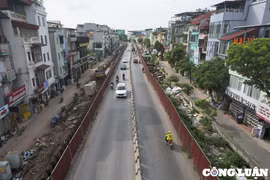Hà Nội: Rào chắn đường Âu Cơ để thi công, các phương tiện di chuyển ra sao?
