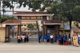 Lộ đề thi tốt nghiệp THPT 2023: Công an tỉnh Cao Bằng khởi tố 3 bị can