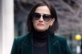 'Bond girl' Eva Green bẽ mặt vì lời lẽ thiếu chừng mực