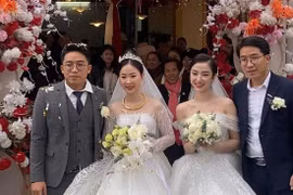 Đám cưới gây “sốt mạng” của anh em song sinh lấy vợ cùng một ngày