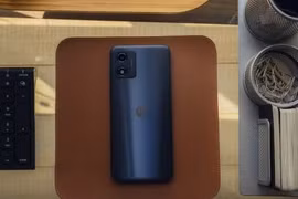 Motorola trình làng smartphone mới