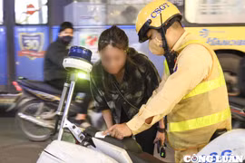 Hơn nửa năm mới đến quán nhậu, nữ tài xế làm "3 hớp rượu" bị phạt 7 triệu đồng