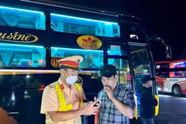 Tổng kiểm soát xe kinh doanh vận tải trên toàn quốc