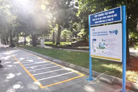 Người dân Thủ đô mong dịch vụ cho thuê xe đạp công cộng sớm được triển khai