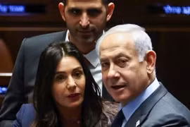 Israel hoãn lại kế hoạch đại tu tư pháp sau các cuộc biểu tình rầm rộ