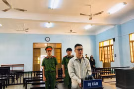 Nhân viên ngân hàng lừa đảo, chiếm đoạt hơn 4,2 tỷ đồng