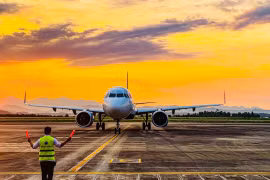 Đề xuất giữ giá trần vé máy bay nội địa dựa trên cơ sở cân nhắc nhiều yếu tố lợi ích khác nhau