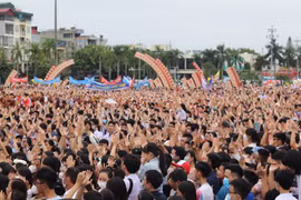 Chung kết Đường lên đỉnh Olympia 2023: Điểm cầu Thanh Hóa bùng nổ sau chiến thắng của Lê Xuân Mạnh