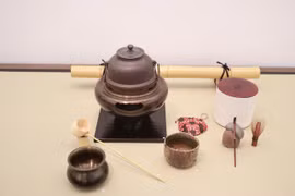 Triển lãm gốm Nhật Bản Yakishime - Dáng hình của Đất