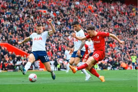 Liverpool đánh bại Tottenham trong màn rượt đuổi siêu kịch tính