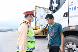 Bộ Công an ra quân xử lý hơn 6.000 trường hợp vi phạm về nồng độ cồn