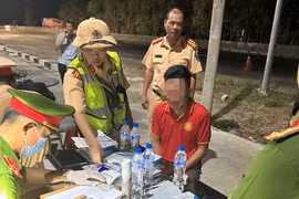 Phát hiện 10 lái xe kinh doanh vận tải dương tính với ma túy