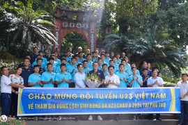 U23 Việt Nam dâng hưởng tưởng niệm các Vua Hùng trước thềm giải U23 châu Á