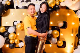 Diễn viên Phương Oanh sắp tổ chức lễ ăn hỏi với "Shark Bình"