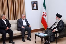 Lãnh đạo tối cao Iran gặp thủ lĩnh Hamas, chính quyền Lebanon cảnh báo Israel