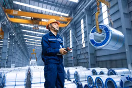 Sản lượng bán hàng thép Hòa Phát đạt 635.000 tấn trong tháng 10