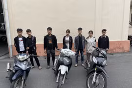 Xử lý nhóm thiếu niên thách thức Cảnh sát giao thông