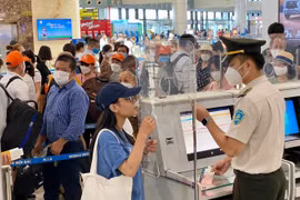 Đồng loạt thí điểm làm thủ tục hàng không bằng tài khoản định danh