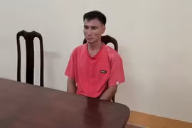 Bắt đối tượng lừa bán cả em ruột cho bọn buôn người