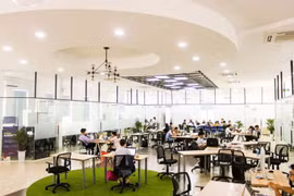 Giá thuê văn phòng cao cấp Việt Nam đắt gấp ba Thái Lan, Indonesia