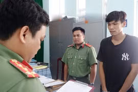 Công an An Giang bắt đối tượng chế tạo, tàng trữ, mua bán vũ khí quân dụng