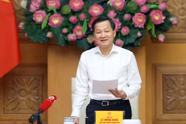 Phó Thủ tướng Lê Minh Khái yêu cầu trình phương án điều chỉnh giá điện, dịch vụ y tế trong tháng 10/2023